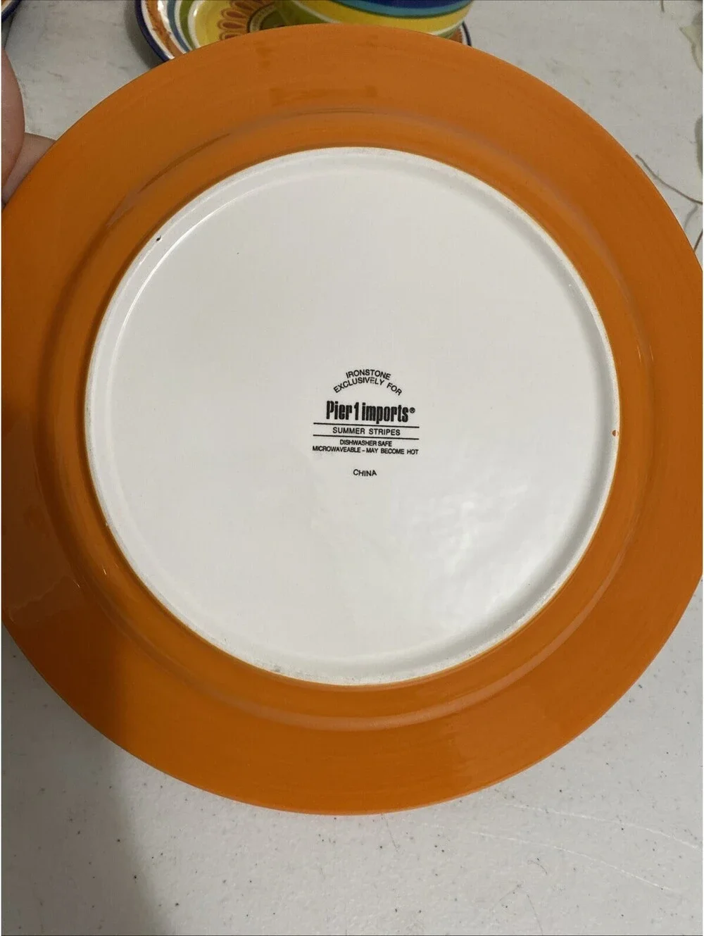 Pier One Dish Set Of 19 (3) 5 1/2 Bowls,(9) 8 3/4 Plates,(3) 10 3/4 Plates